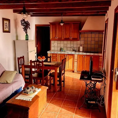 Country house Neolida *